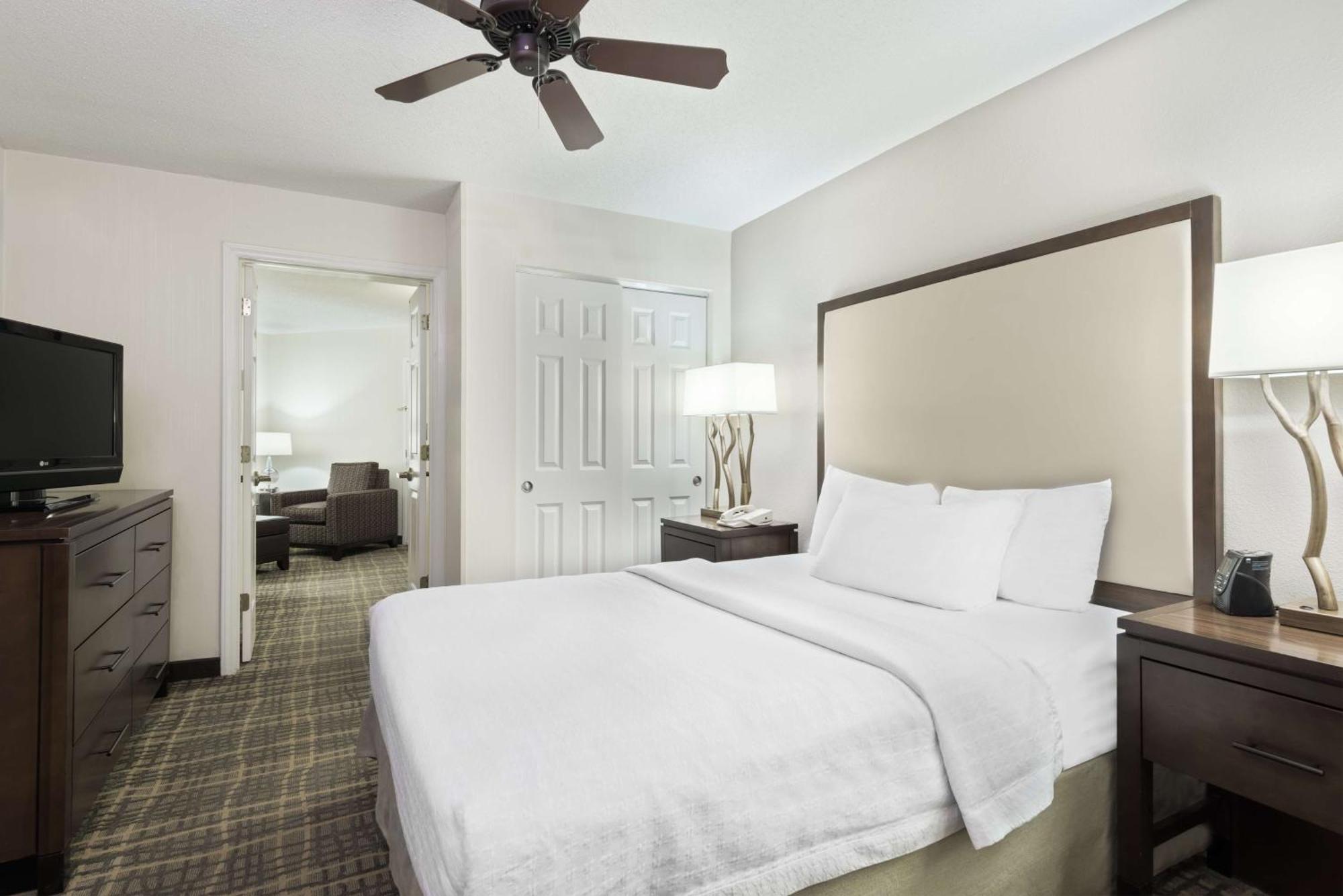 Homewood Suites By Hilton Raleigh/Crabtree Valley מראה חיצוני תמונה