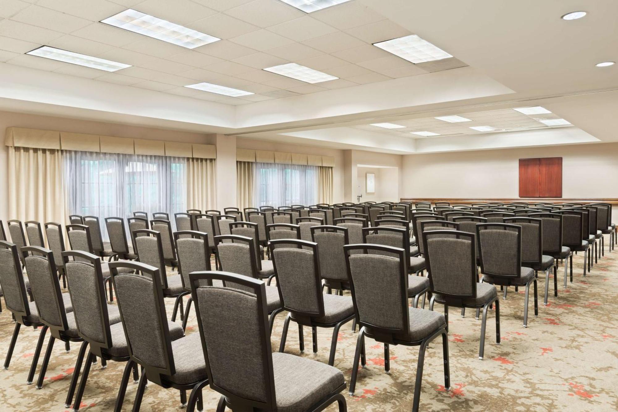 Homewood Suites By Hilton Raleigh/Crabtree Valley מראה חיצוני תמונה