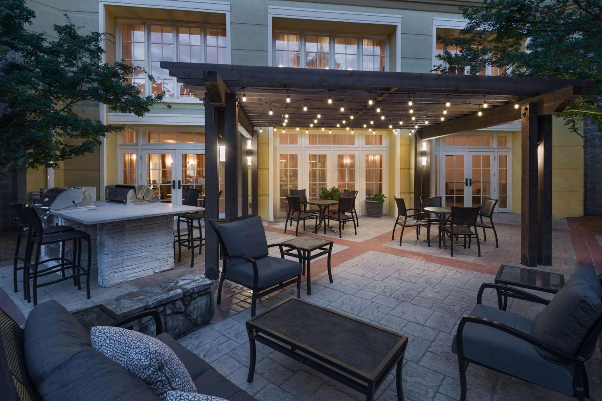 Homewood Suites By Hilton Raleigh/Crabtree Valley מראה חיצוני תמונה