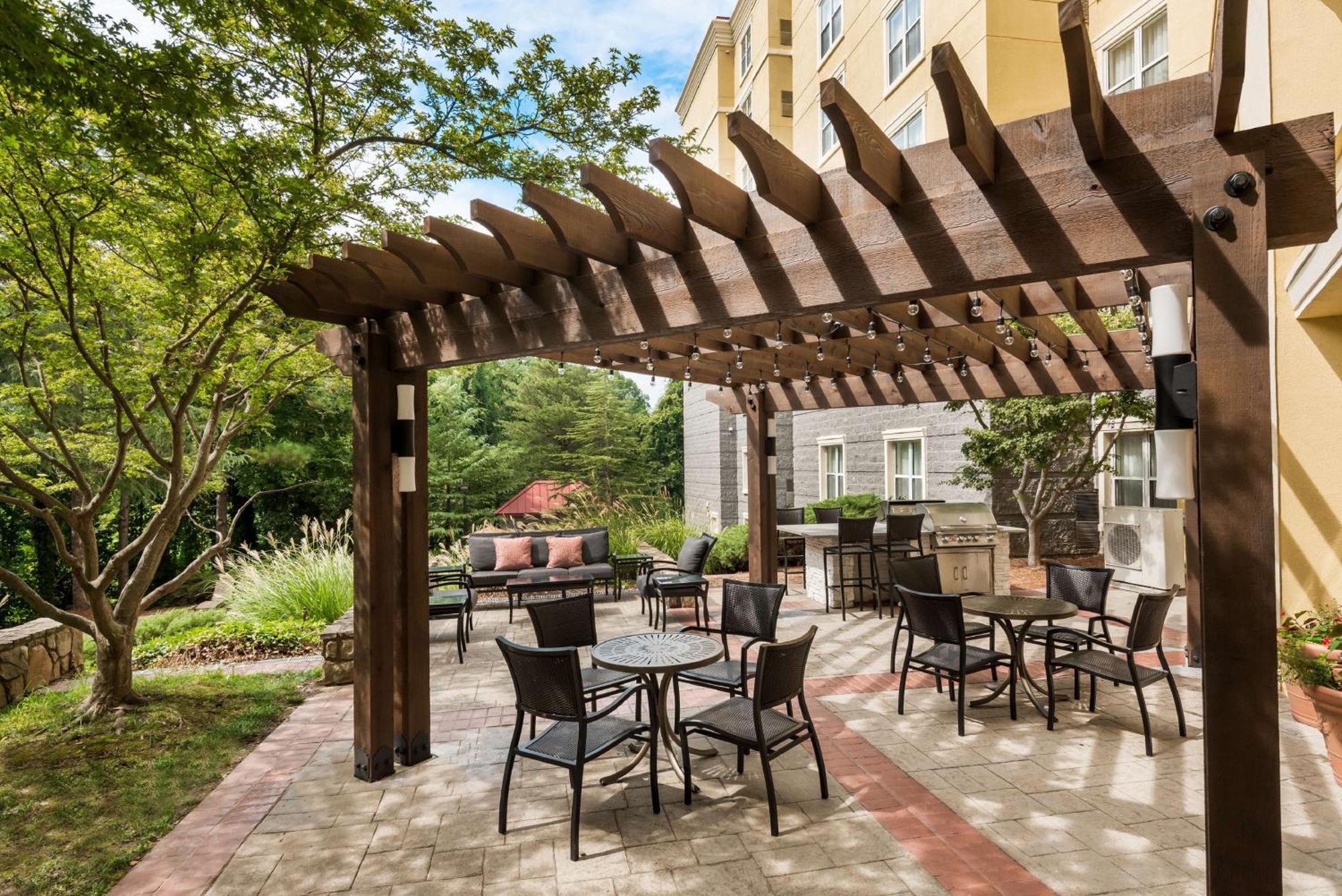Homewood Suites By Hilton Raleigh/Crabtree Valley מראה חיצוני תמונה