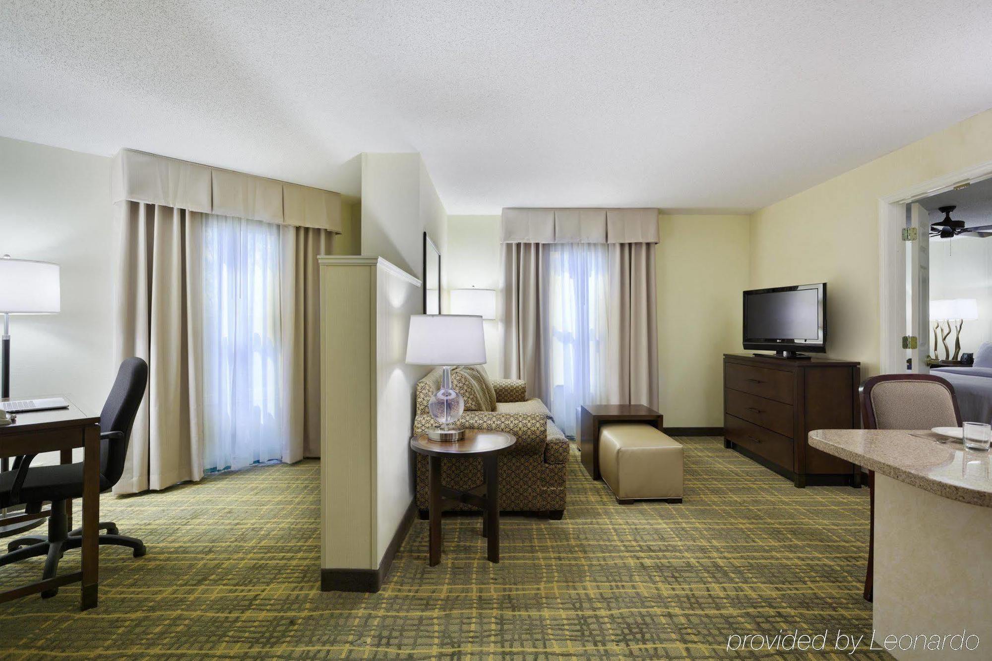 Homewood Suites By Hilton Raleigh/Crabtree Valley מראה חיצוני תמונה