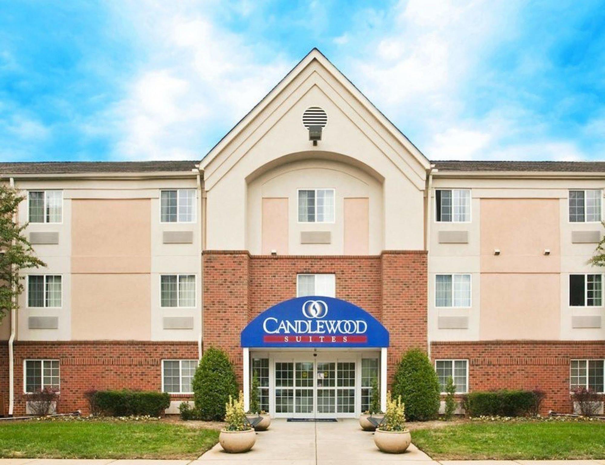 Homewood Suites By Hilton Raleigh/Crabtree Valley מראה חיצוני תמונה