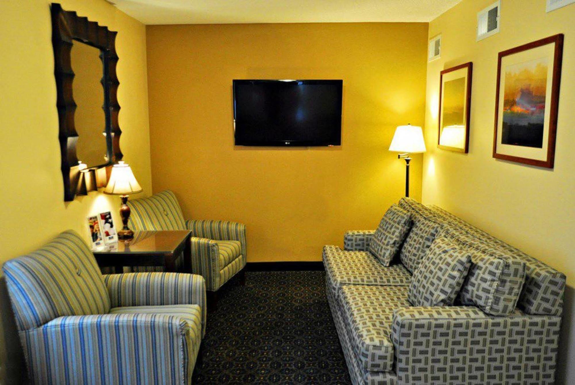 Homewood Suites By Hilton Raleigh/Crabtree Valley מראה חיצוני תמונה