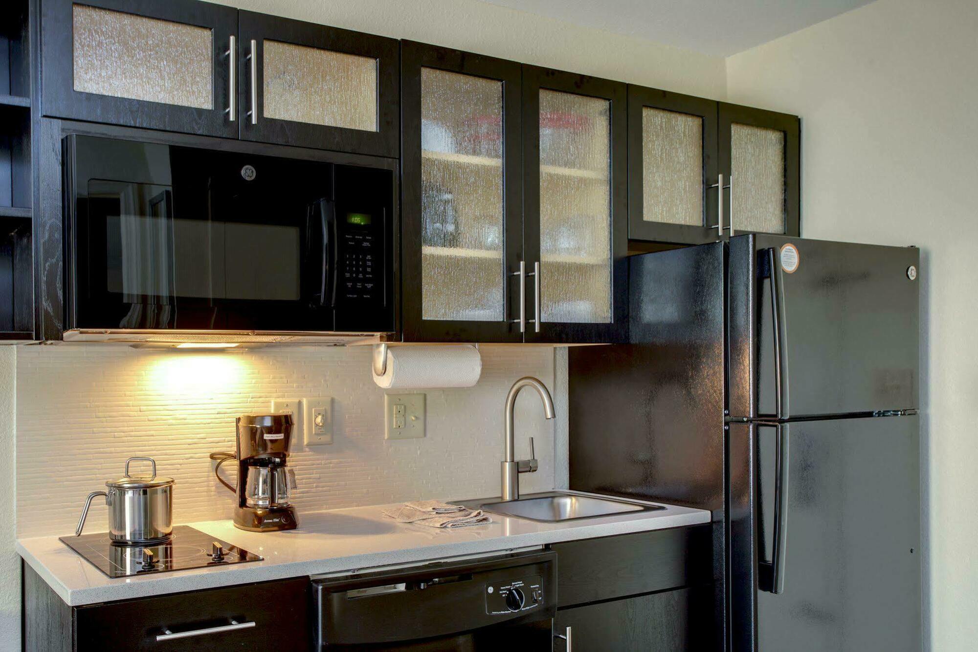 Homewood Suites By Hilton Raleigh/Crabtree Valley מראה חיצוני תמונה